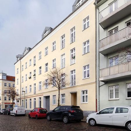 Sweet Central Tiny Apartment For 4 People Берлин Екстериор снимка